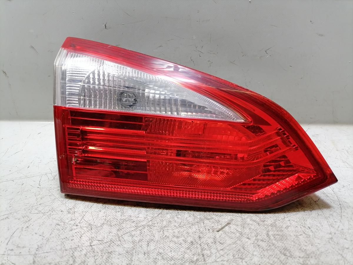 Ford Focus 3 original R&uuml;cklicht R&uuml;ckleuchte Schlussleuchte innen links Kombi Bj.2013